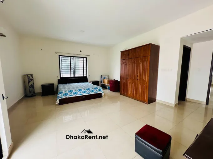 Beautiful 3-bedroom apartment for Family of 4