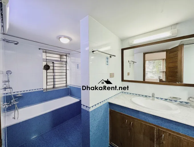 4 bedroom Apartment in Baridhara