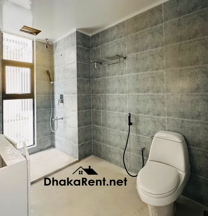 Spacious 3 Bedroom Apartment in Prime Location of Baridhara